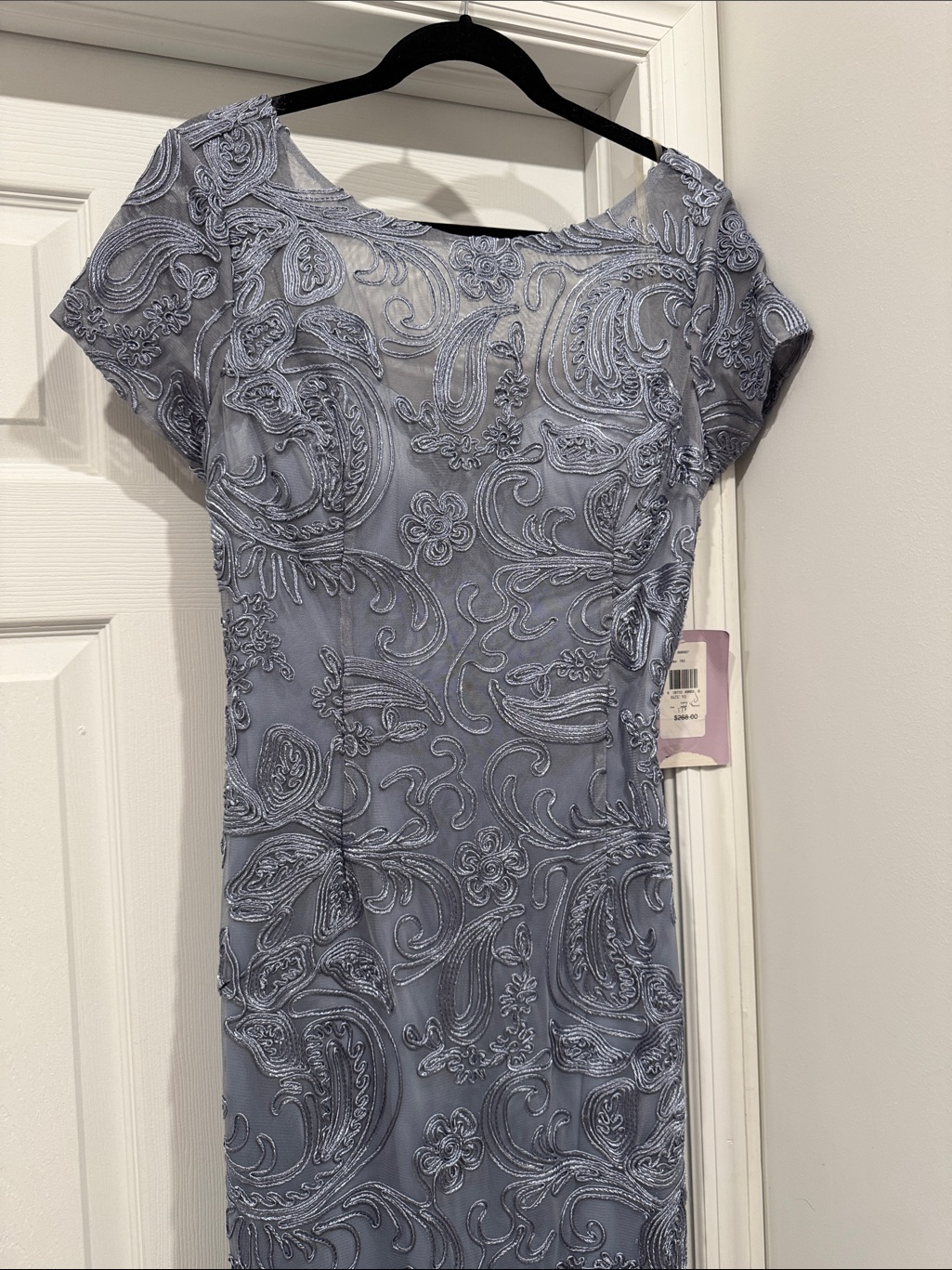 Elegant Lace-Embroidered Short-Sleeve Women's Dress In Light Gray
